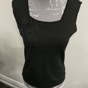 Henri Pierre black sleeveless blouse